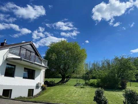 Neugegründete Haus-WG im Grünen Neugegründete Haus-WG im Grünen