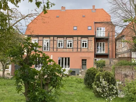 Altes Elbzollhaus direkt an der Elbe in Dömitz