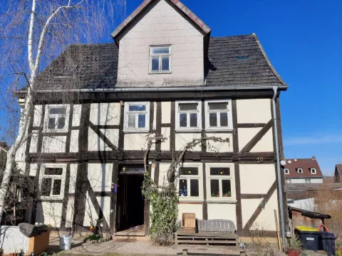 Fachwerkhaus in Vereinseigentum sucht Menschen Fachwerkhaus in Vereinseigentum sucht Menschen