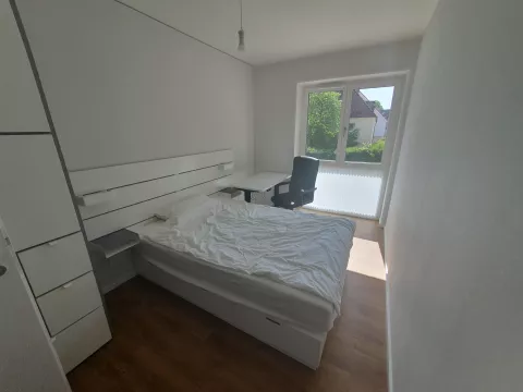 Zimmer in kleinen Co-living Space
