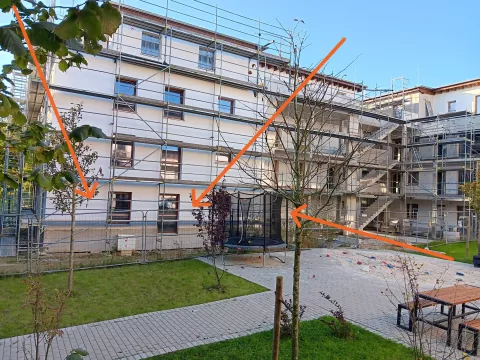 2 Zimmer in WG im Erdgeschoss noch frei