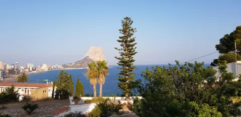 Gemeinsam gesund älter werden in Calpe an der Costa Blanca, Haus mit Gastronomie