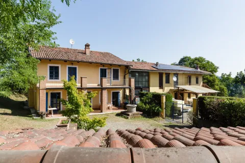 Cascina Bijet – Raum für Gemeinschaft, Imkerei und Selbstversorgung