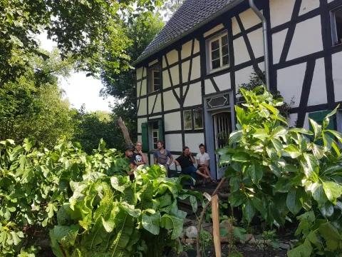 NICHT AKTUELL! Buntes Wohn- und Gartenprojekt sucht Mitstreiter*innen!