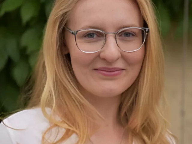 Lia Stöffler - bring-together