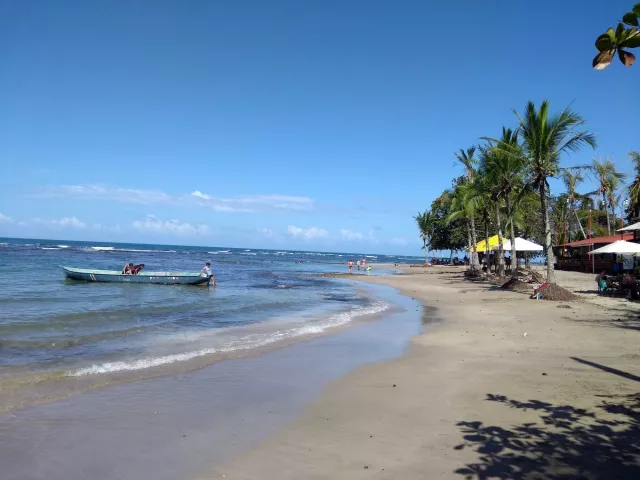 Strand vor Puerto Viejo