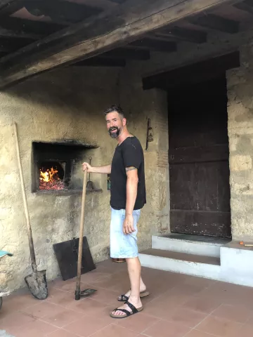 Einer der zahlreichen Pizzaöfen