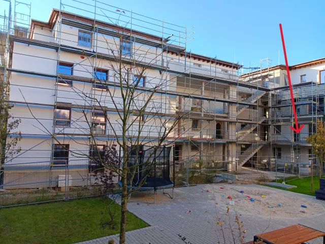 Eingang zur Single-Wohnung im 1.OG