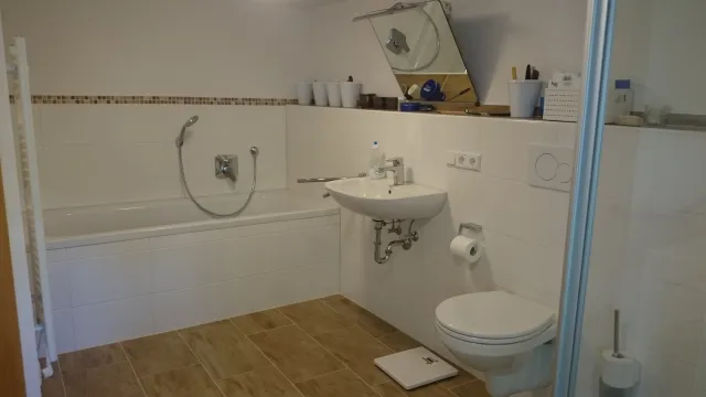 Wohnung 3 - Bad