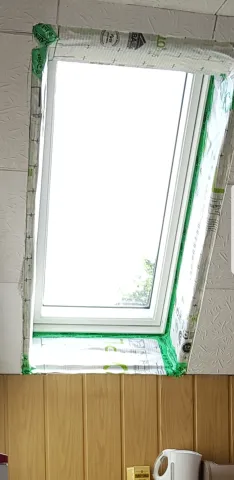 Zusätzlich eingebaute Dachfenster für mehr Licht