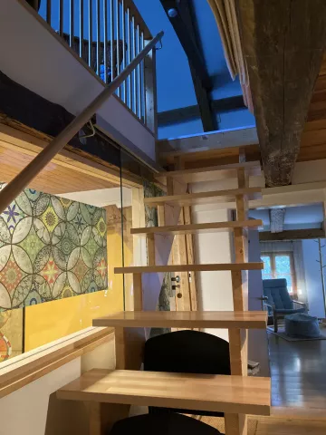 Treppenaufgang zum Loft im DG