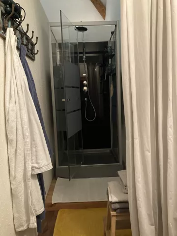 Dusche im Loft im DG