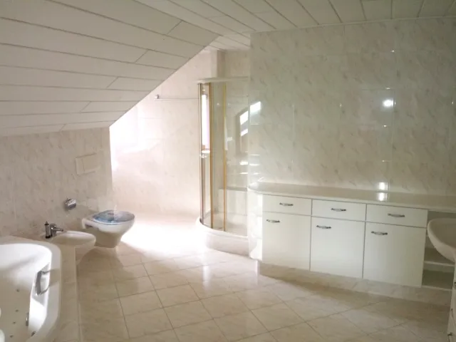 Wohnung 4 - Bad