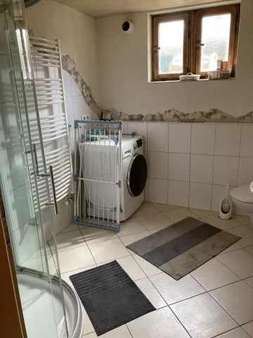 Duschbad im Halbsouterrain Whg. Mondschaukel